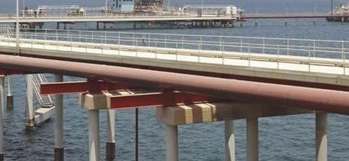 Утечка в трубопроводе нарушает экспорт нефти из Ливии