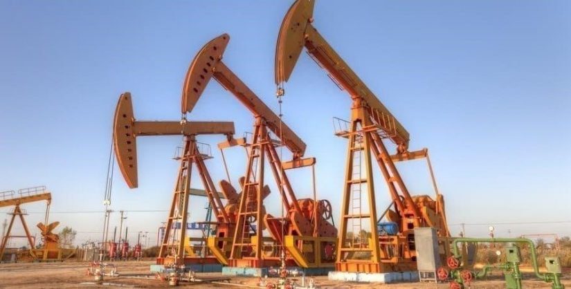 Чем объясняется недавнее ослабление цен на нефть?