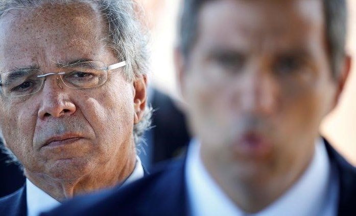Бразилия начнет предварительное расследование в отношении министра экономики, главы центрального банка после бумаг Пандоры