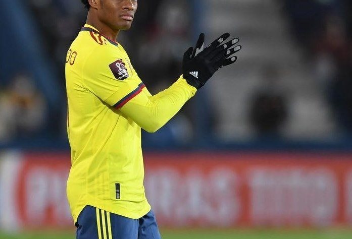 Колумбия должна уважать домашнее преимущество в "финале" против Эквадора в отборочном турнире Южной Америки: Куадрадо