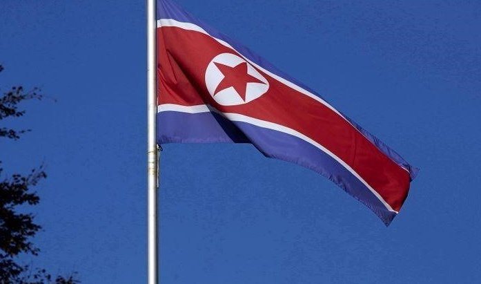 Северная Корея испытывает баллистическую ракету подводного базирования, заявляет Южная Корея