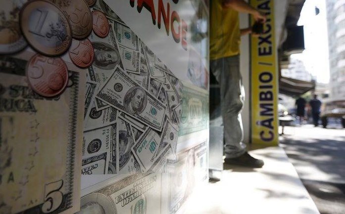 Казначейство проводит последние два аукциона октября с растущим долгом