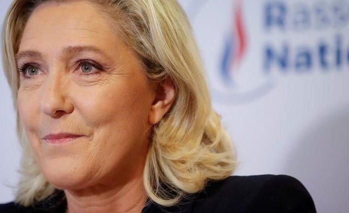 Ле Пен заявила, что в случае избрания на пост президента Франции она откажется от ветряных турбин