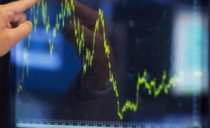 Аналитики выбирают консервативные инвестиции в фондовый рынок в нестабильные времена