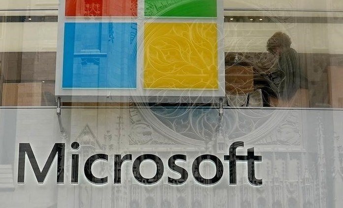 Microsoft: Доходы превысили ожидания благодаря 50% росту "Azure".