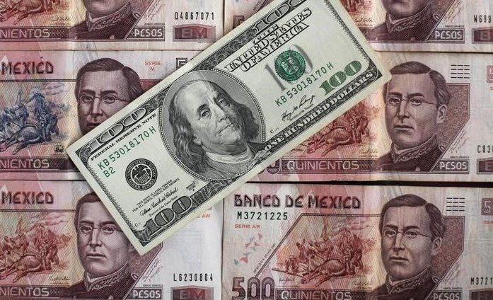 Волатильность мексиканского песо: восстанавливается на данных по инфляции, но снова теряет в цене