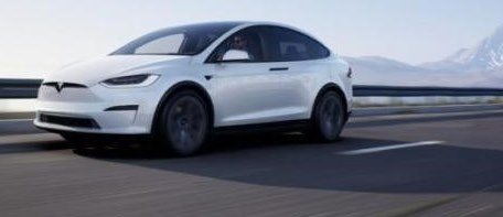 Tesla может начать поставки Model X в ближайшее время