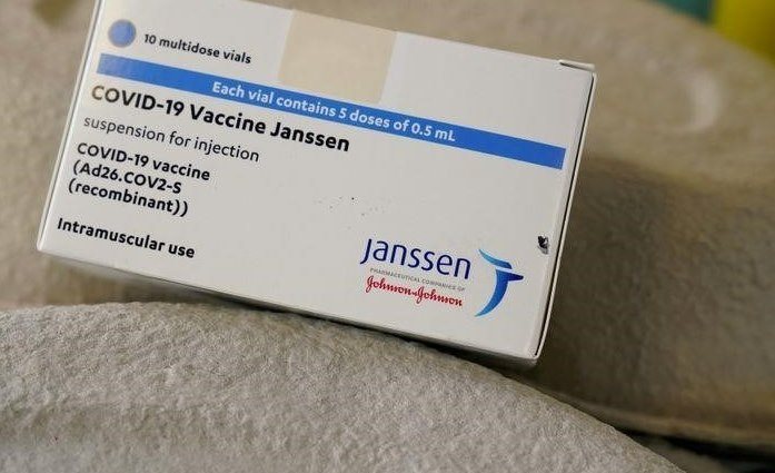 ЕС считает, что решение по вакцине J&J - вопрос нескольких недель