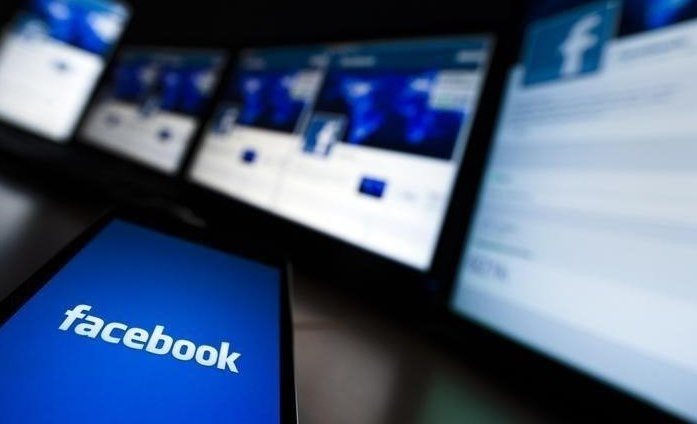 Внутренний опрос Facebook показал, что это вредит 1 из 8 пользователей.