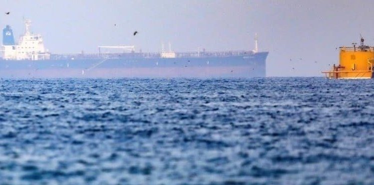Южная Корея выпустит 3 миллиона баррелей нефтяных запасов в начале 2022 года