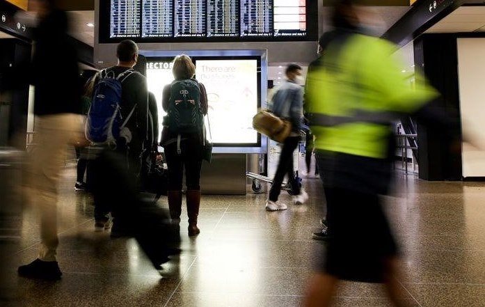 Вариант омикрон обнаружен почти в трети штатов США