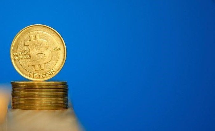 Биткоин падает на 5,6% до 34 448 долларов США