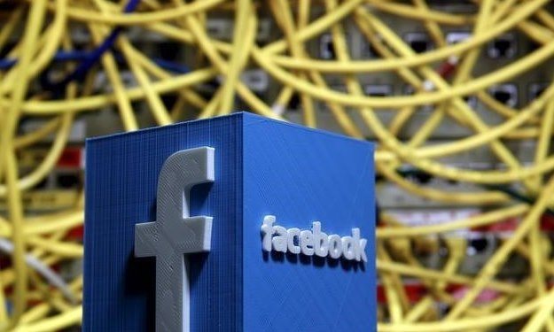 Facebook удаляет пост сенатора США о ковиде