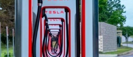 Tesla и 2 чипмейкера сегодня в тренде на WallStreetBets