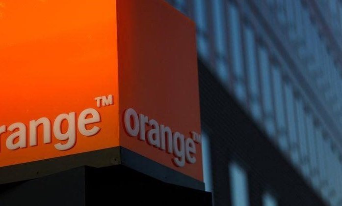 Orange рассматривает возможность слияний и приобретений в Испании, говорит генеральный директор