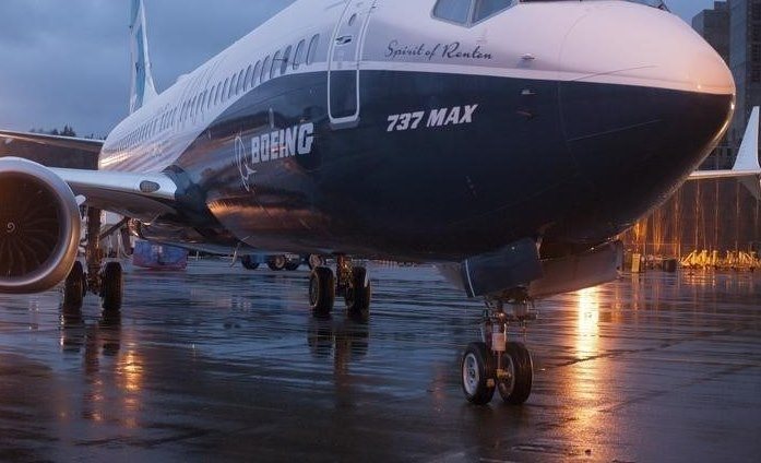 Акции Boeing падают после крушения 737-го самолета в Китае