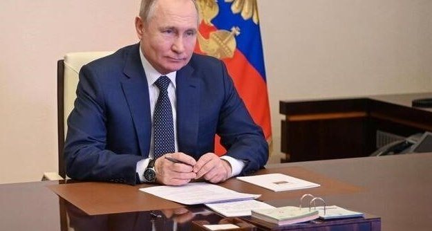 Путин заявил, что санкции Запада равносильны объявлению войны