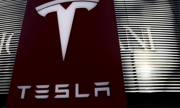 Tesla второй раз за неделю повышает цены в Китае и США