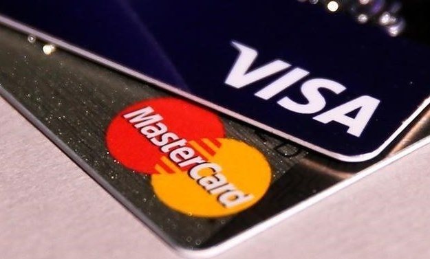 Visa и Mastercard приостанавливают операции в России из-за вторжения в Украину