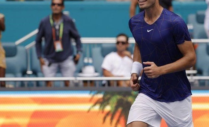 Испанский теннисист Алькарас получил звонок от короля после победы в Майами