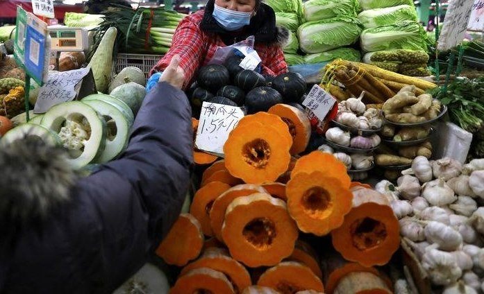 Инфляция в Китае превышает прогнозы на фоне усиления давления на предложение
